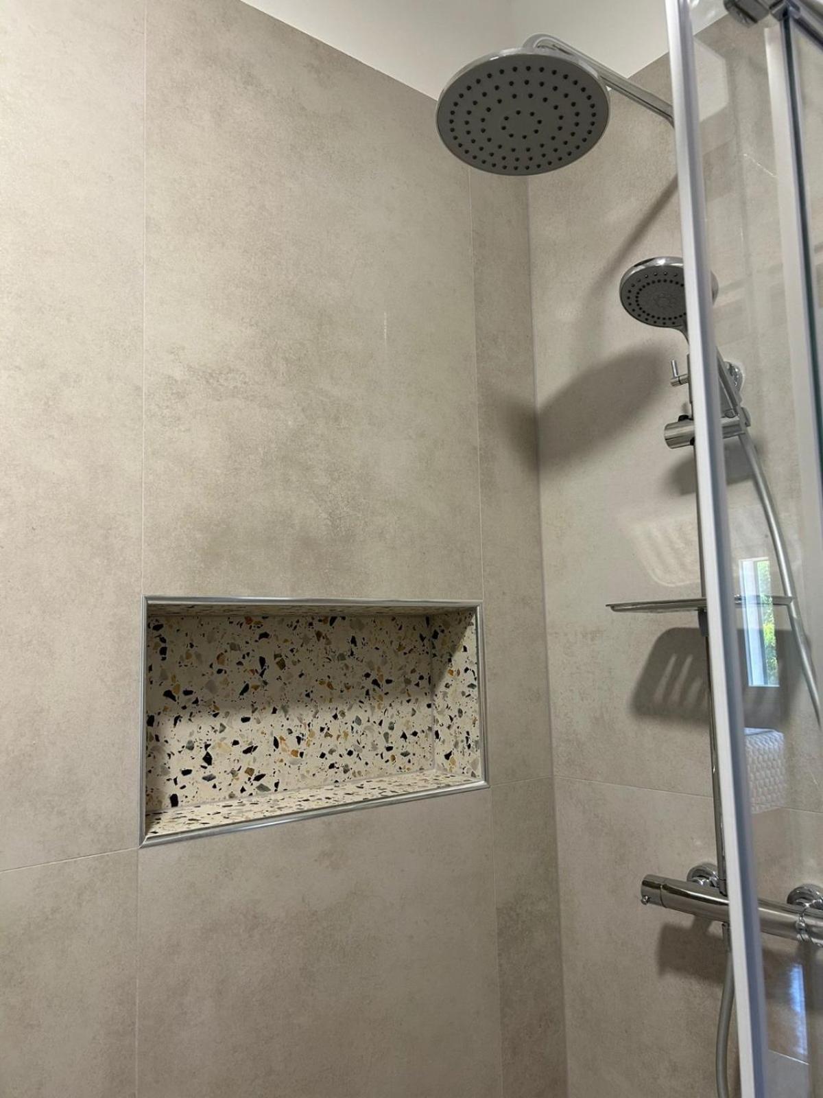 Apartman Marita Jezera Exterior foto